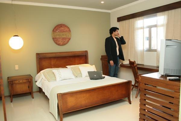 Hotel Anaca Sao Carlos Rum bild